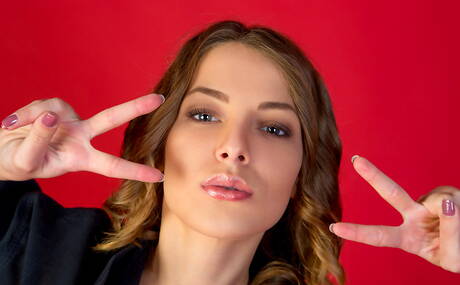 Rylsky Art invites you to browse their xxx pics with Nikia has a perfect form