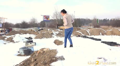 Got 2 Pee invite you to explore xxx pictures with Nicol Love in piss lover porn