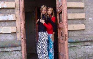 Laura Loves Katrina invites you to browse their xxx pics with Laura and Katrina in some sensual lesbian action